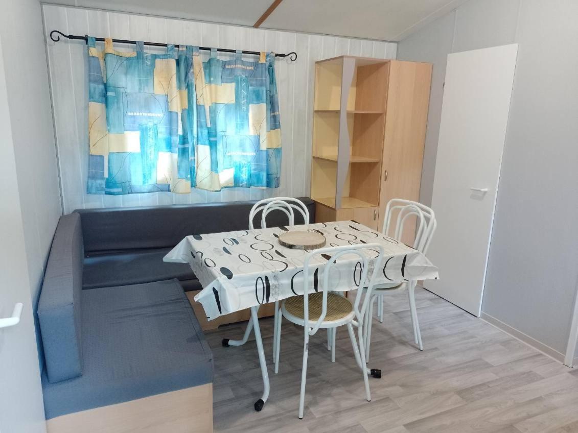 Camping Bonneval Jaujac 外观 照片