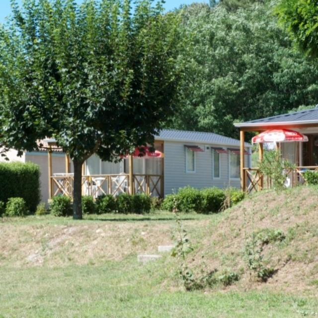 Camping Bonneval Jaujac 外观 照片